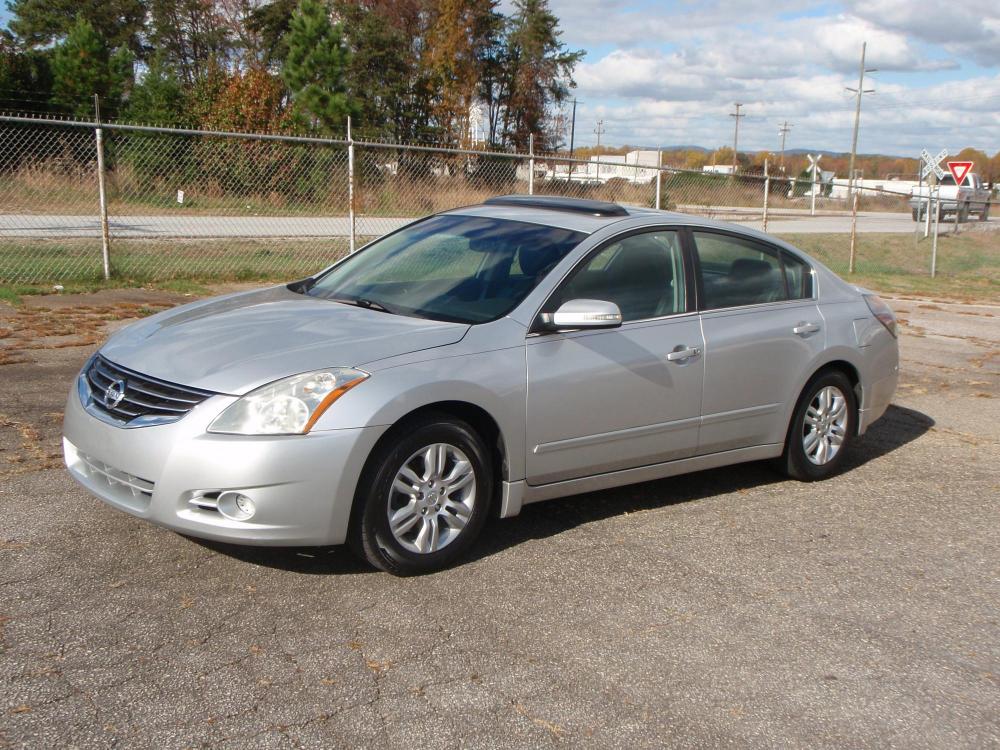 DB Carter Used Cars 2012 Nissan Altima 2.5 SL