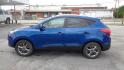 2014 BLUE /TAN Hyundai Tucson GLS 2WD (KM8JU3AG0EU) with an 2.4L L4 DOHC 16V engine, 6-Speed Automatic transmission, located at 2812 White Horse Road, Greenville, SC, 29611, (864) 269-1711, 34.808655, -82.434776 - 3.4 LITER 4 CYLINDER ENGINE,17 INC HALLOY WHEELS,TILT/REECH STEERING.A/C,DUAL AIRBAGS,SIDE AIRBAGS,BODY COLOR BUMPERS,MIRRORS,AND DOOR HANDLES,CRUISE CONTROL,FOG LIGHTS,AUTOMATIC HEADLIGHTS,LEATHER SEATS,HEATED SEATS,USB/AUX OUTLET,LIT VANITY MIRRORS,TRACTION CONTROL,POWER MIRRORS,WINDOWS AND DOOR L - Photo #5